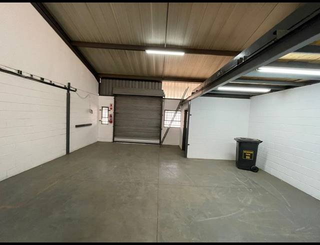 INDUSTRIAL PROPERTY TO RENT IN HENNOPSPARK